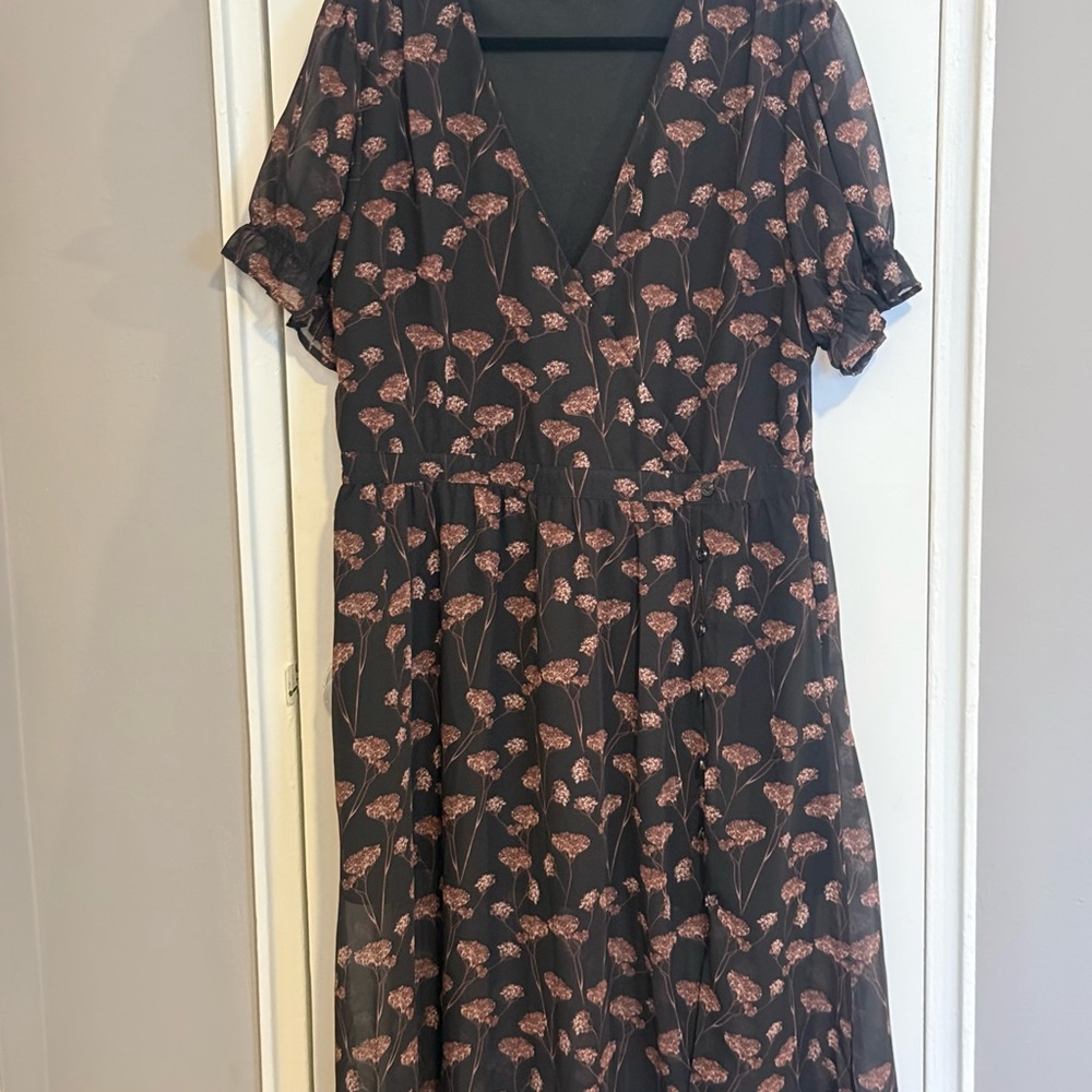 Disturbia Judas V-neck Black Dress with Mauve Floral Design